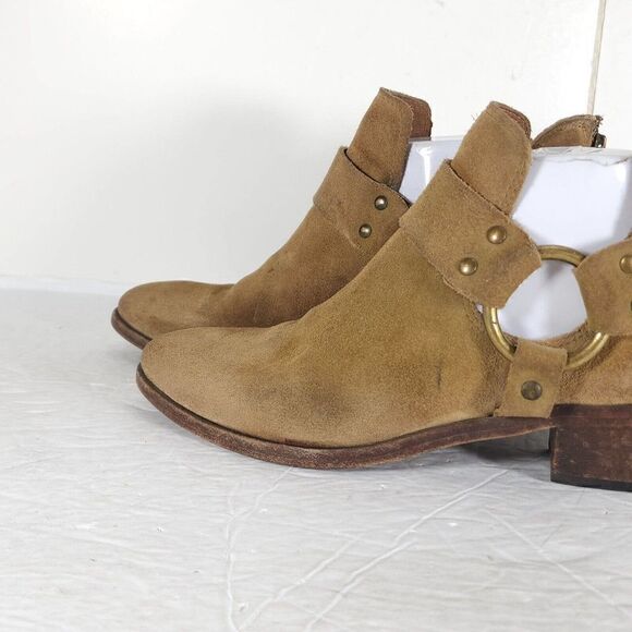 Frye Women's Ray Harness US 7M Brown Suede Back Zip Ankle Booties Boots - Picture 3 of 16
